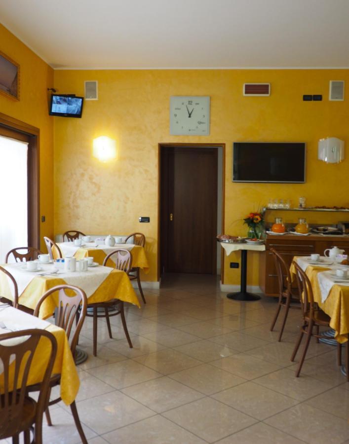 Hotel Cris Mestre Dış mekan fotoğraf